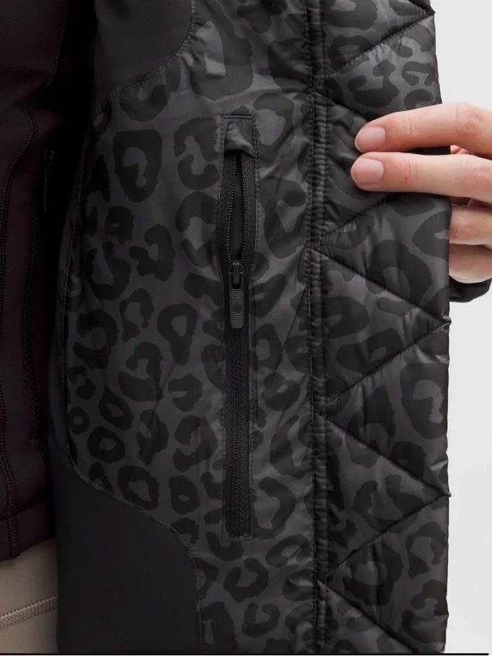 lululemon athletica wiunder puff Black Leopard Hooded Puffer Vest - Picture 4 of 16